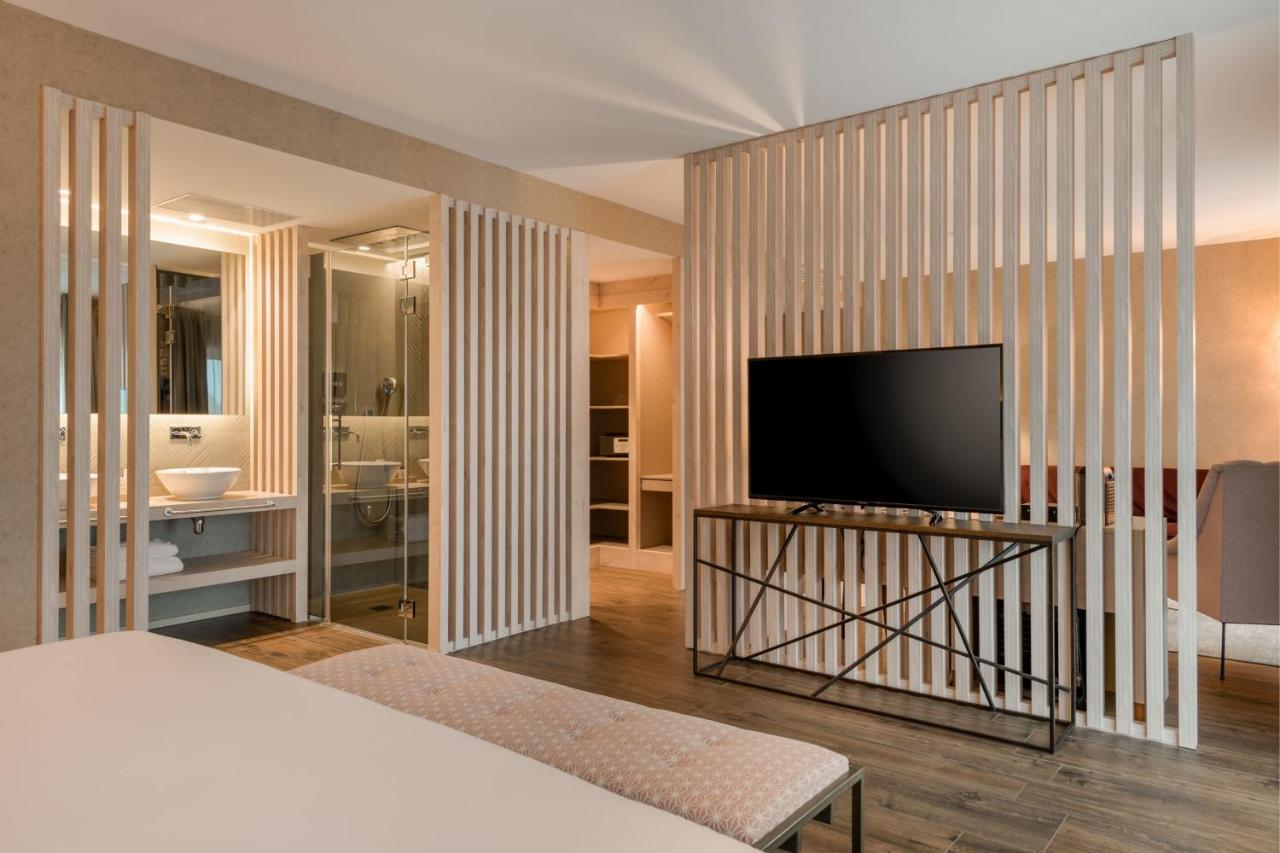 Palacio Tondon, La Rioja Brinas, Autograph Collection Hotel 4*