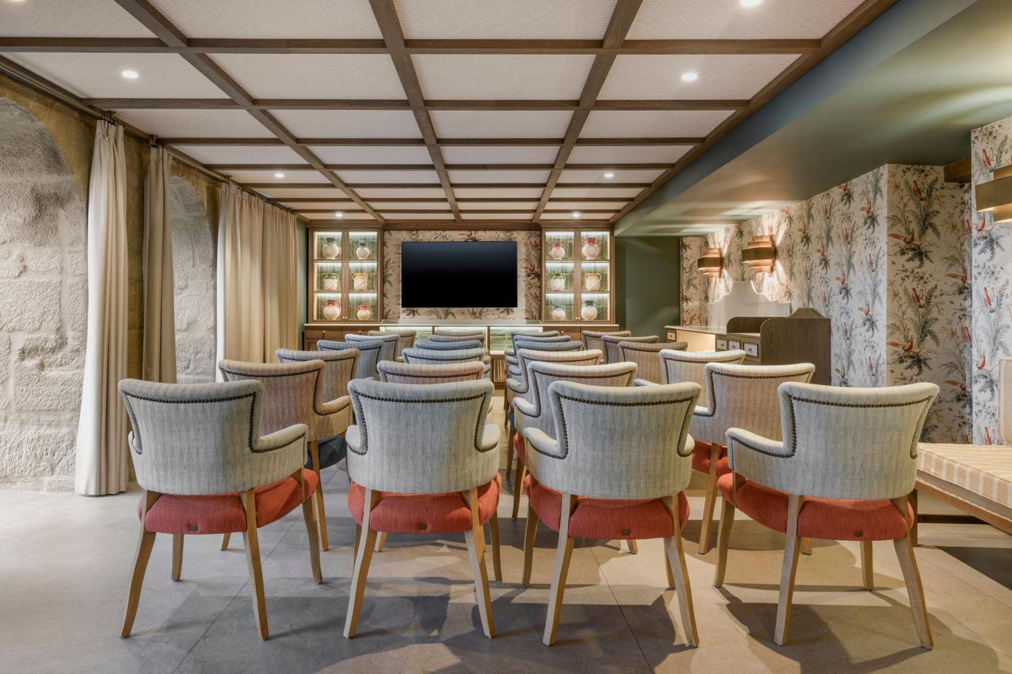 Palacio Tondon, La Rioja Brinas, Autograph Collection Hotel 4*